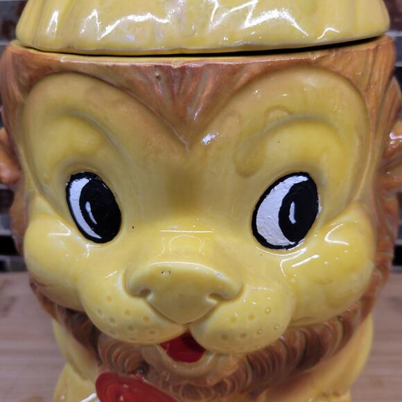 Vintage Lion King Cookie Jar, Red Lollipop Crown Japan - Picture 4 of 9